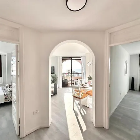 Apartman Sunny Americas-ocean View-heated Pool *