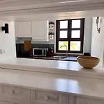 Sunny Americas-ocean View-heated Pool Apartament