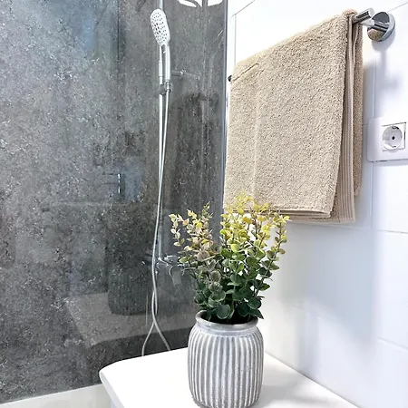 Sunny Americas-ocean View-heated Pool Апартаменты *