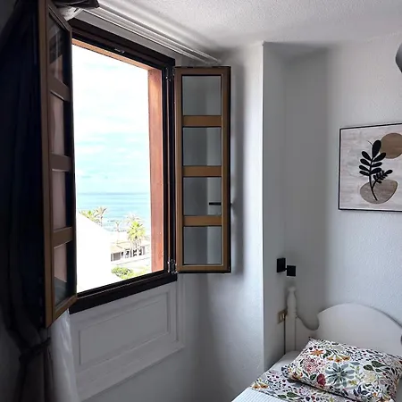 Апартаменты Sunny Americas-ocean View-heated Pool *