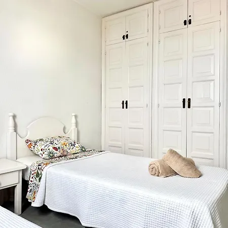 Апартаменты Sunny Americas-ocean View-heated Pool Плая-де-лас-Америкас