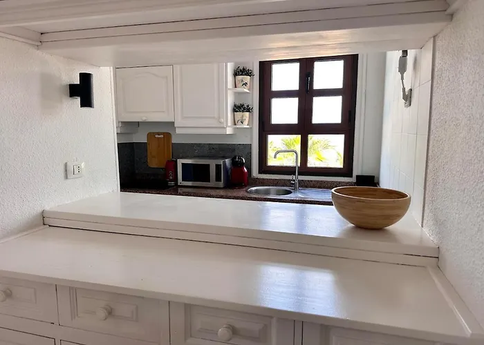 Sunny Americas-ocean View-heated Pool Apartament